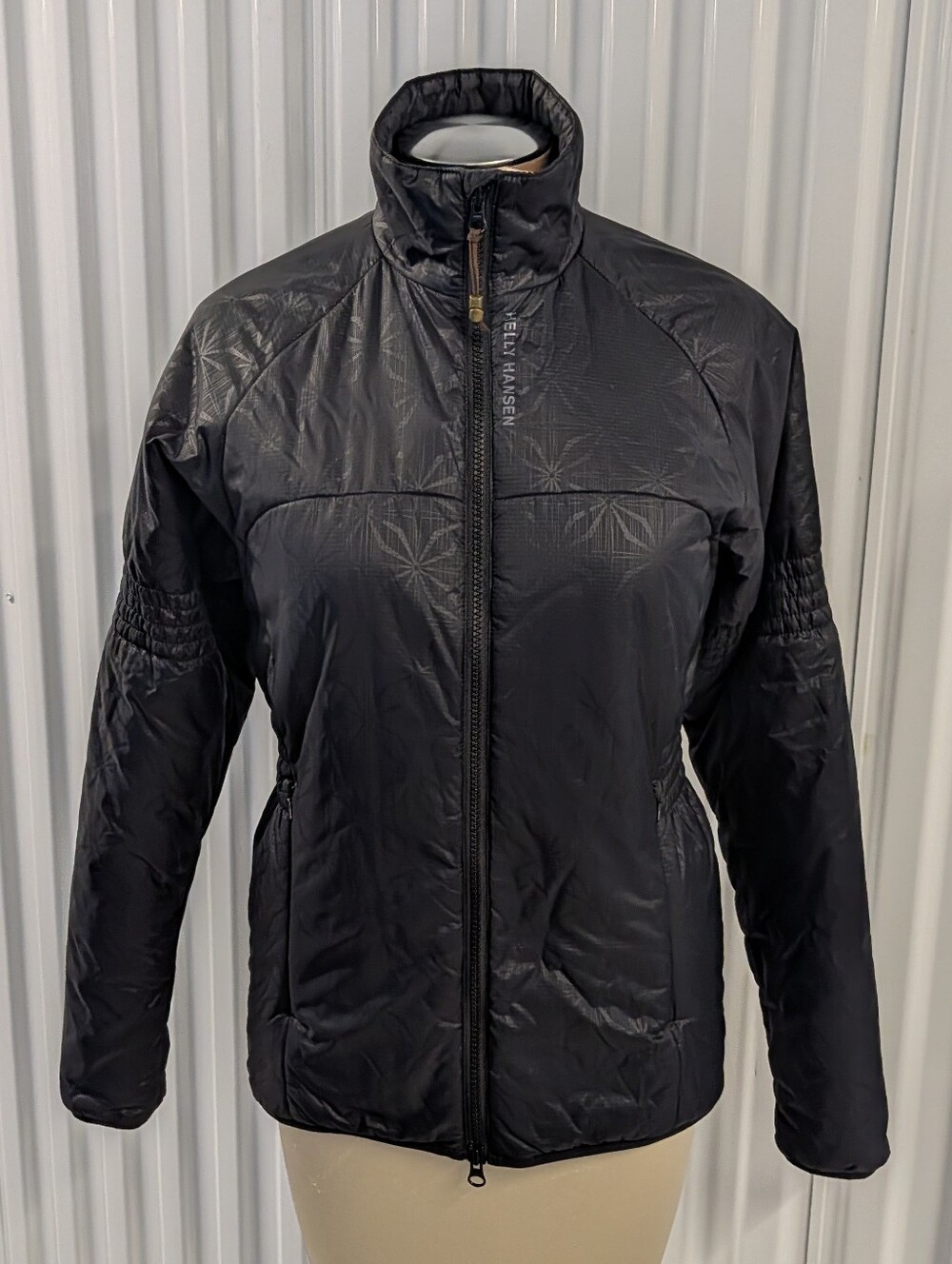 lightweight HELLY HANSEN polyfill jacket S M